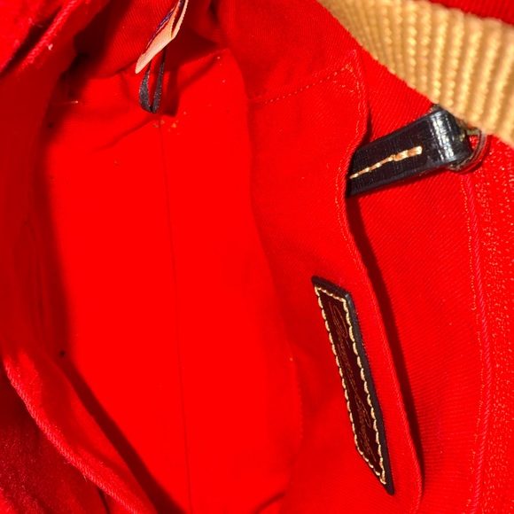 Dooney & Bourke Black and Tan Plaid Crossbody Bag New bag - Picture 6 of 6